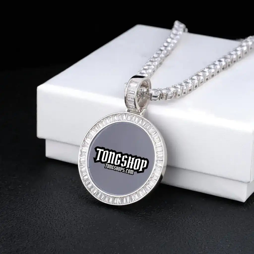 CUSTOM PICTURE ROUND T SQUARE PENDANTT