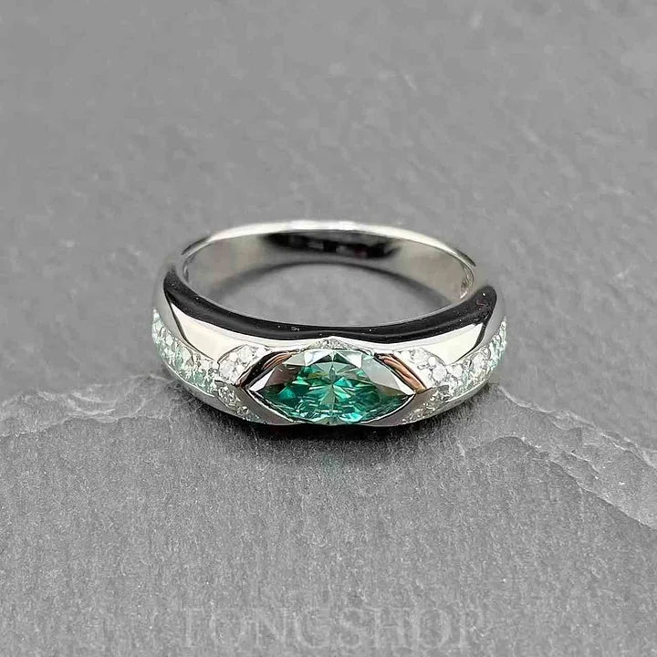 S925 VVS1 Moissanite Ice Blue Lake Green Horse Eye Ring