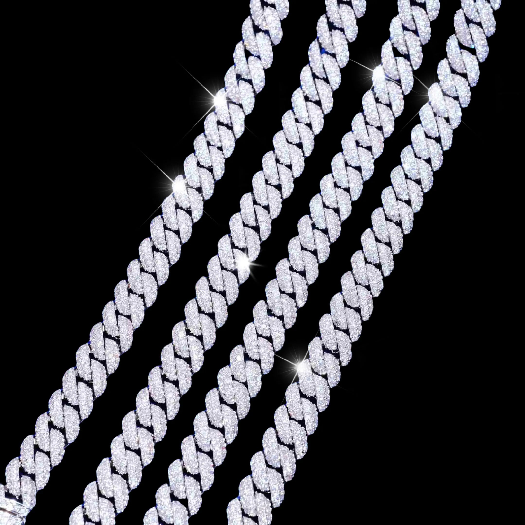 Cuban Link Chain (10mm) in White Gold / 18K Gold