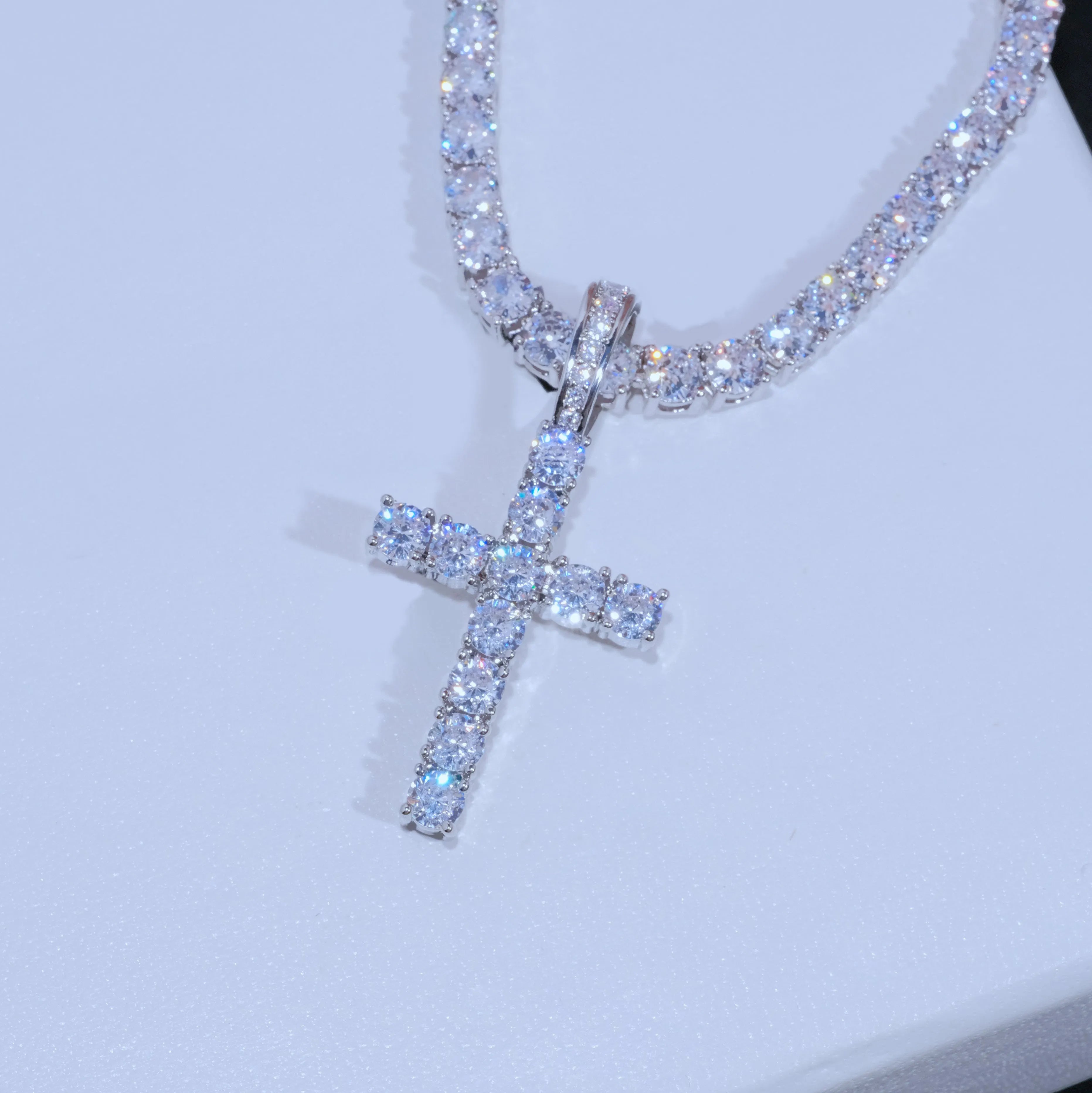 Bundle White Gold Diamond Cross + 4mm Diamond Tennis Chain