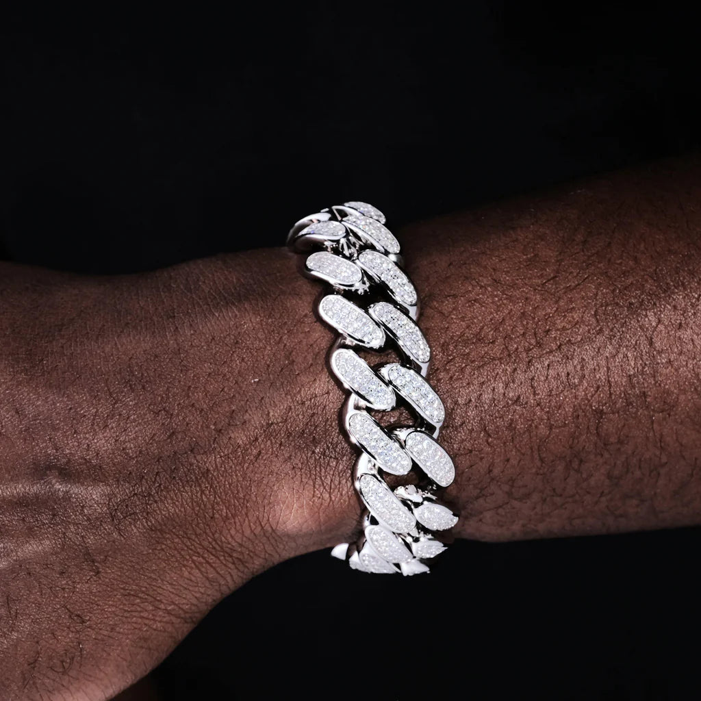 Iced Cuban Link Bracelet (19mm) in White Gold