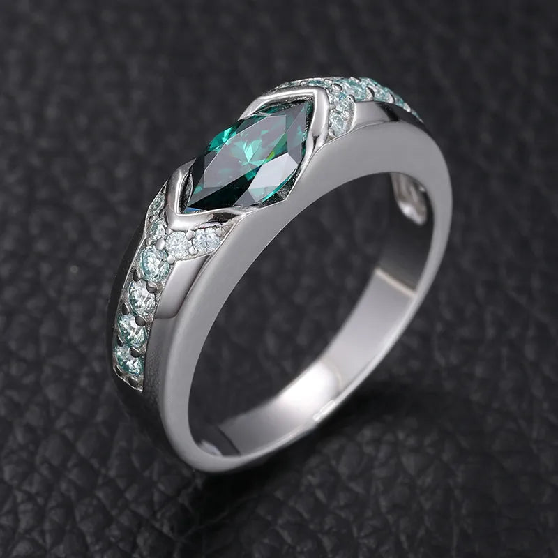 925 VVS Moissanite Green Horus Upgraded Ring