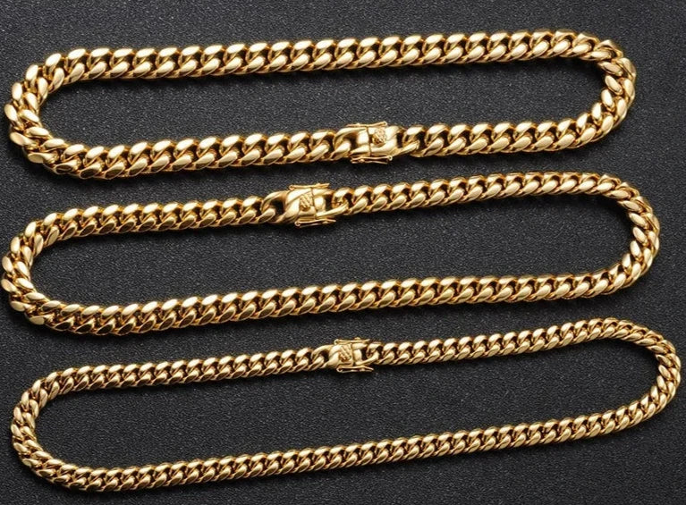 Cuban Chain Vegan Chain Necklace in 18K Gold