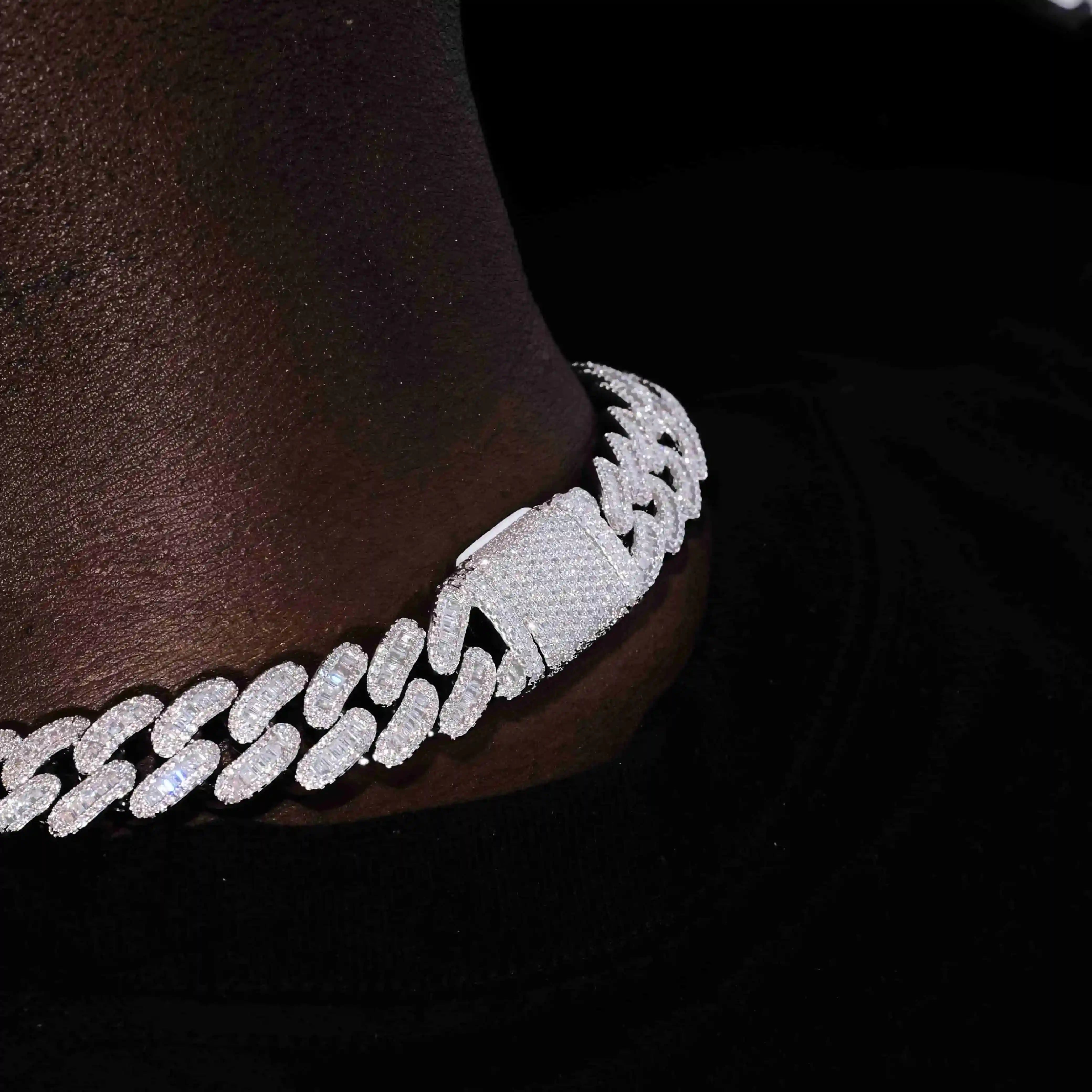 Baguette Cuban Link Chain in White Gold - 16mm - TONGSHOP