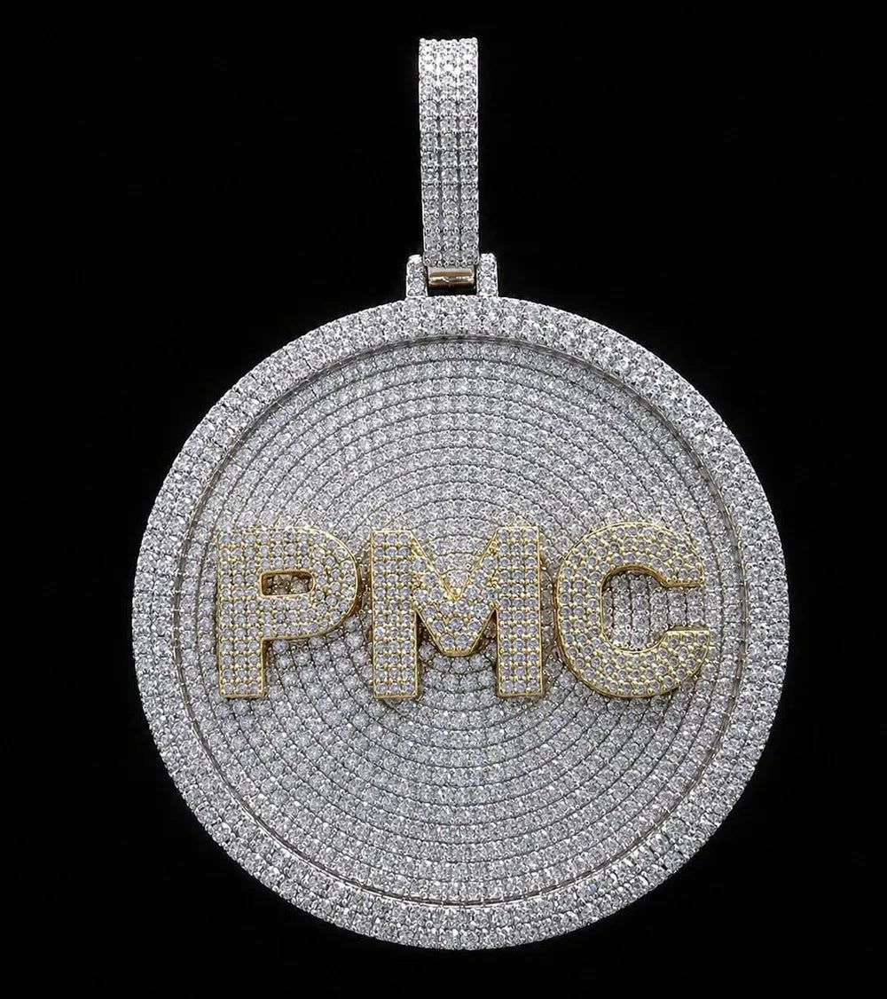 Custom Iced - Out 3D Letter Medium Round Pendant – 55mm - TONGSHOP / Length:16 / Length:18