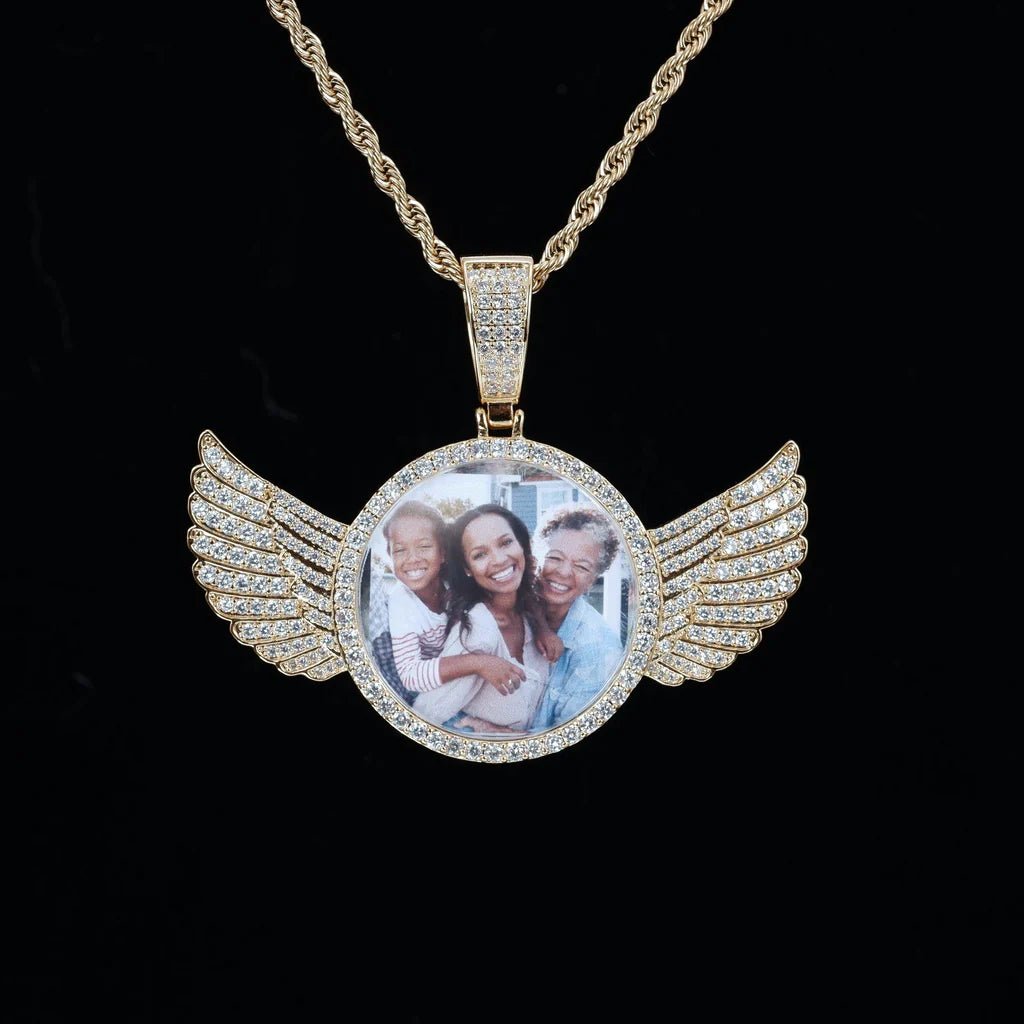Custom PPICTURE Wings Round Pendant - TONGSHOP