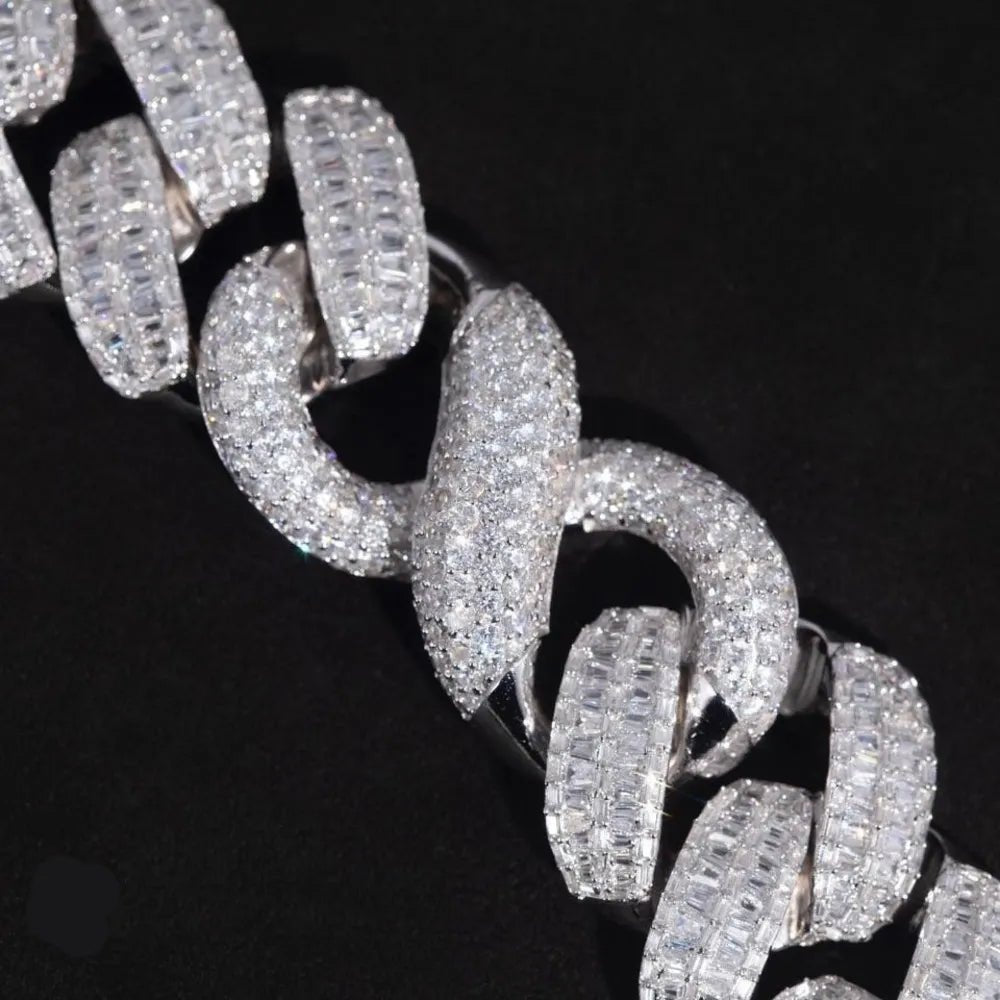 Custom Single - Letter Iced - Out Miami Cuban Chain – 30mm - TONGSHOP / Length:16 / Length:18
