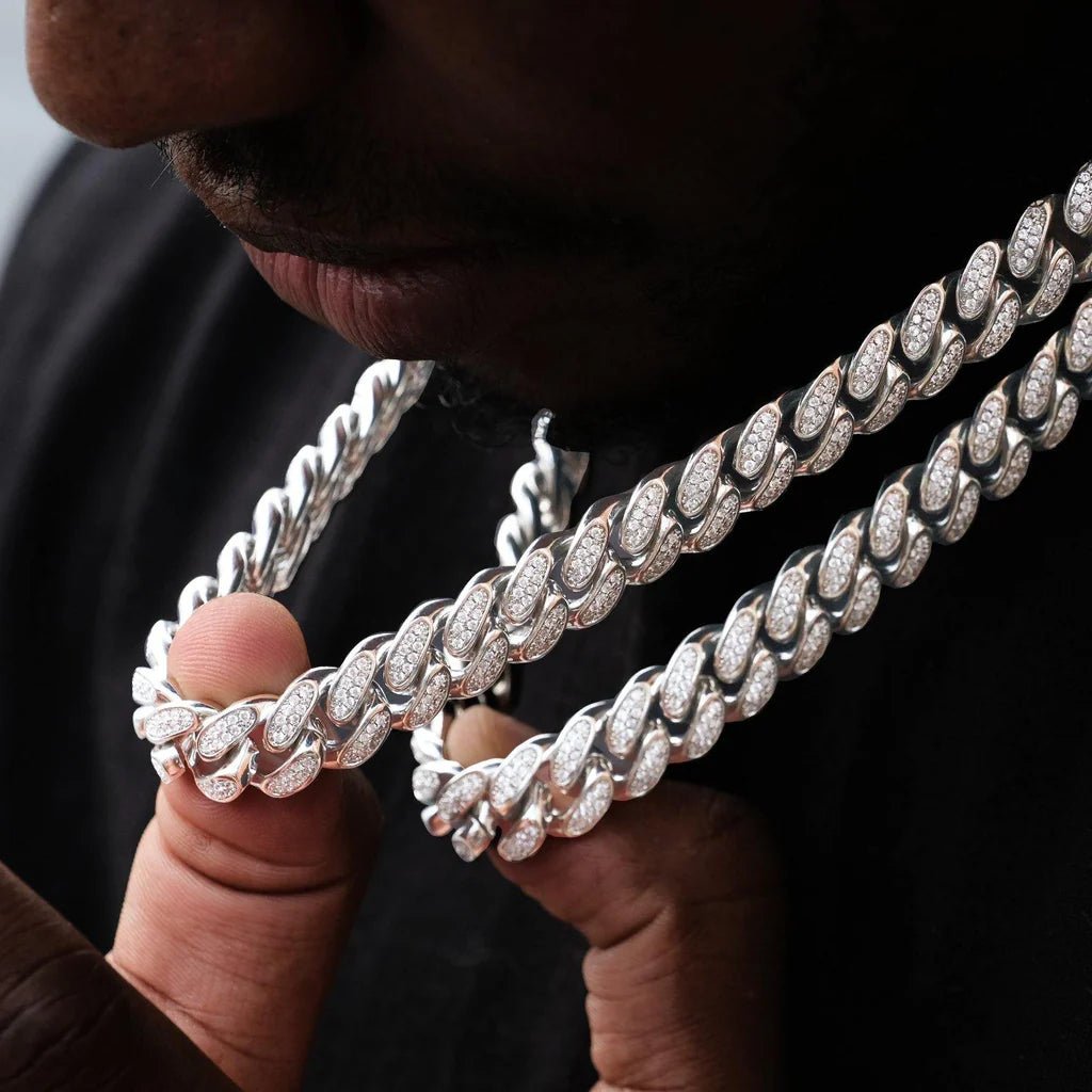 Diamond Iced Cuban Chain in White Gold - 12mm - TONGSHOP