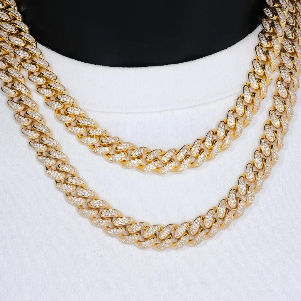 Diamond Iced Cuban Chain in Yellow Gold - 12mm - TONGSHOP