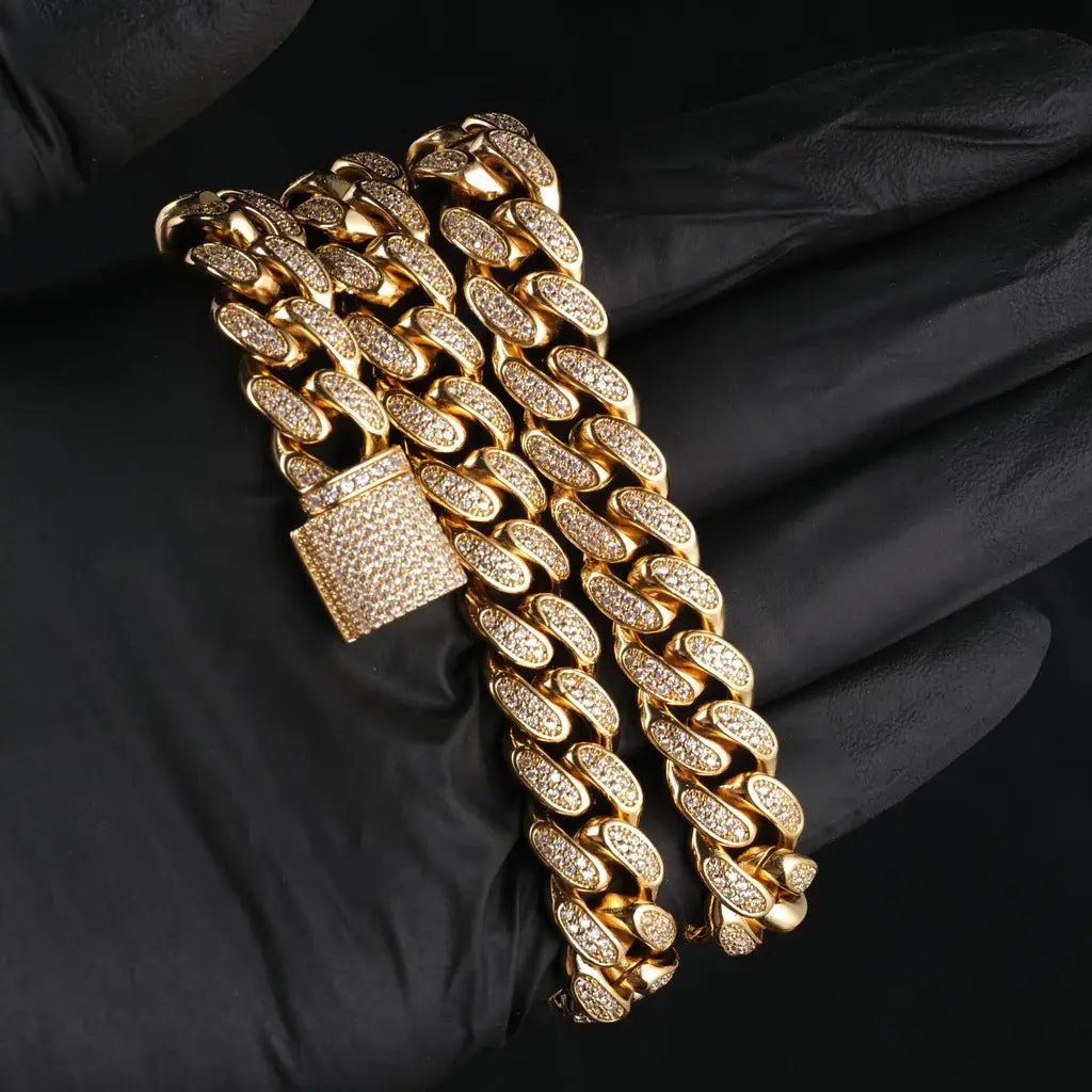 Diamond Iced Cuban Chain in Yellow Gold - 12mm - TONGSHOP
