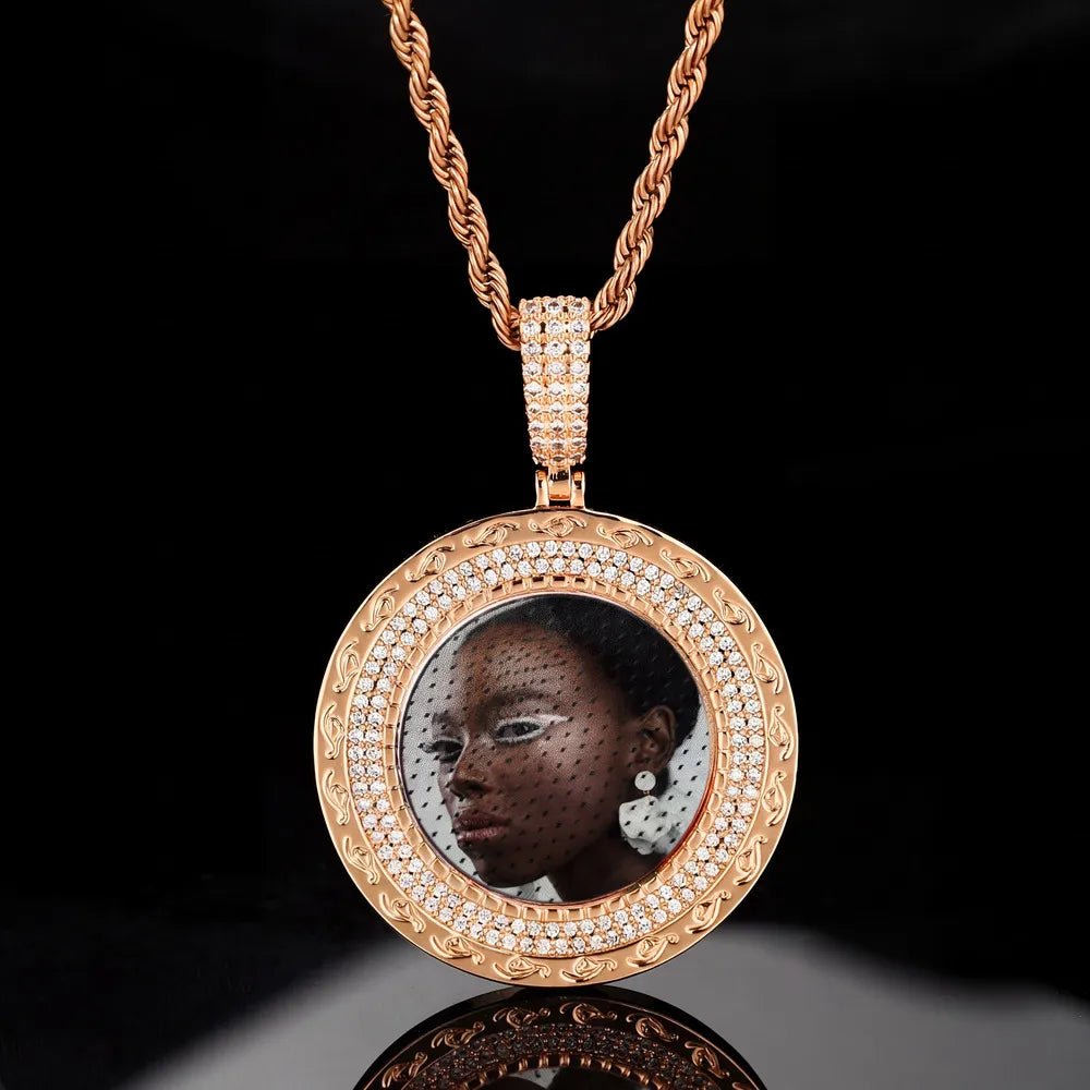 Elegant Classic Memory Custom Photo Round Pendant in Yellow Gold - 38mm - TONGSHOP / Length:16 / Length:18