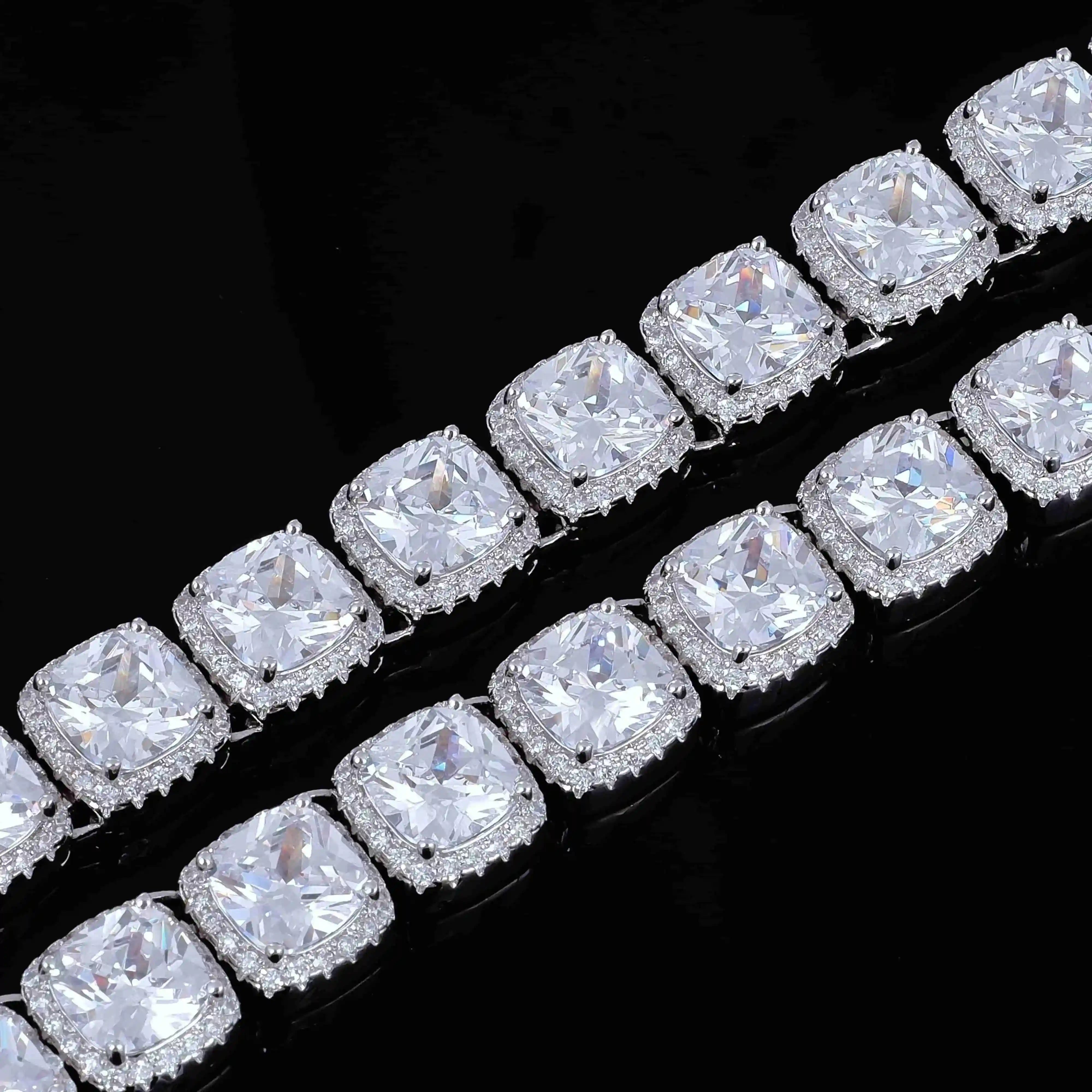 Glacier Clustered Tennis Chain in White Gold - TONGSHOP