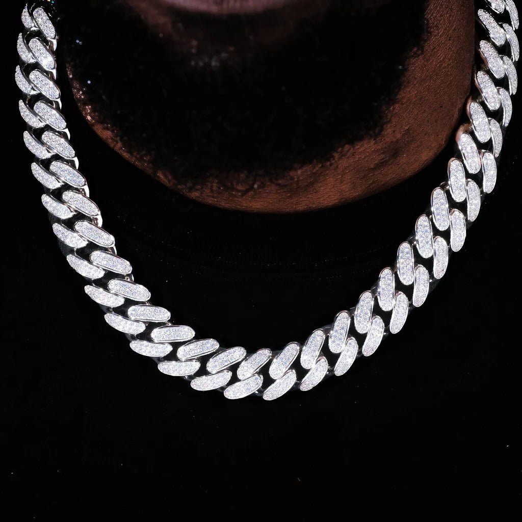 Iced Cuban Link Choker in White Gold - 19mm - TONGSHOP