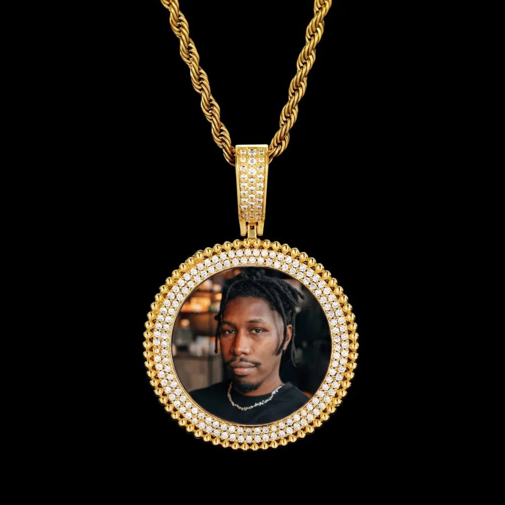 Memory Custom Photo Frame Round Pendant in White Gold - 36mm - TONGSHOP / Length:16 / Length:18