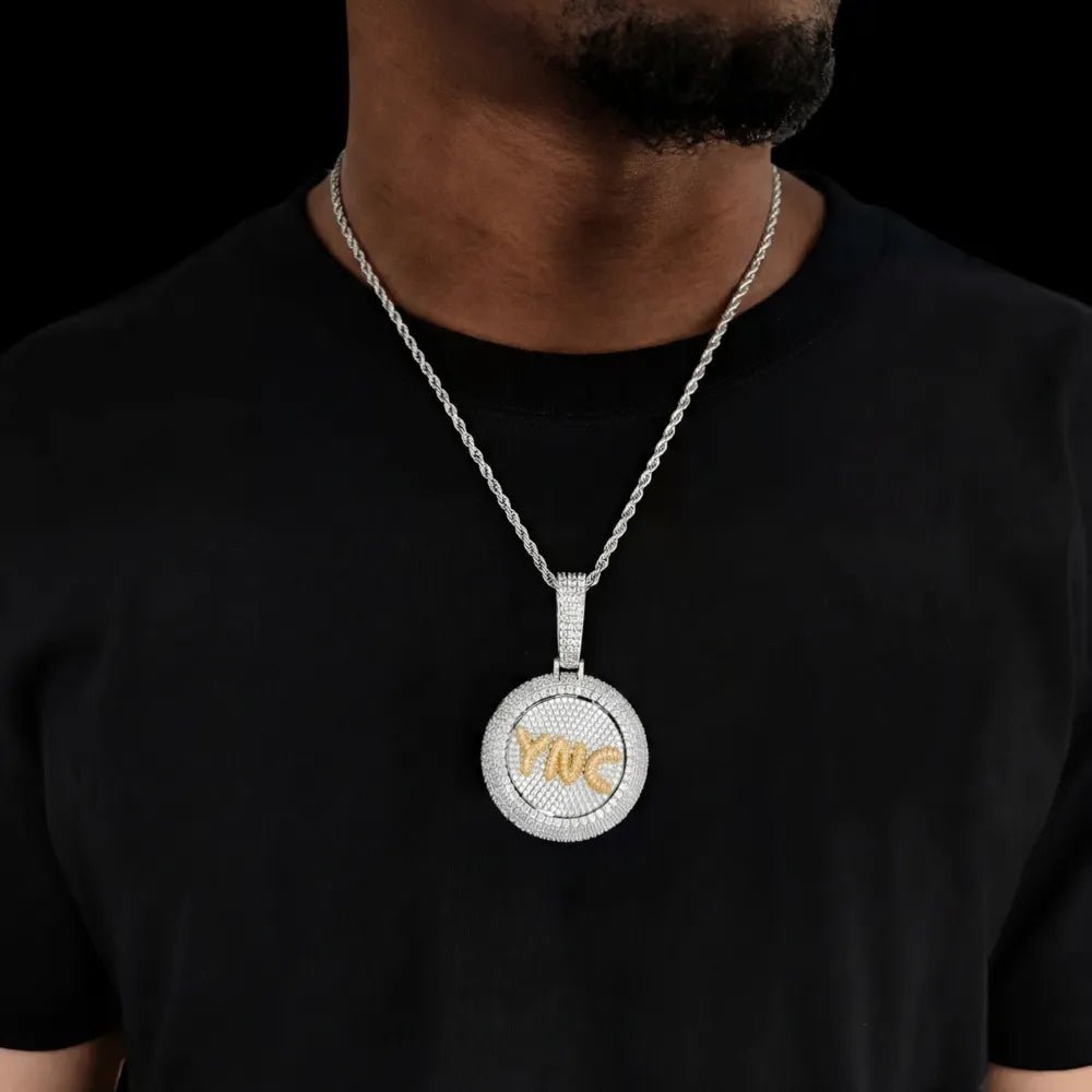 Rotating Custom 3D Letter Round Pendant – 43mm - TONGSHOP / Length:16 / Length:18
