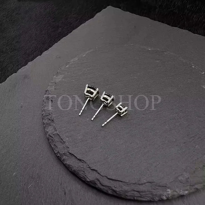 S925 Black VVS Moissanite Four Prong Black Stud Earrings - TONGSHOP
