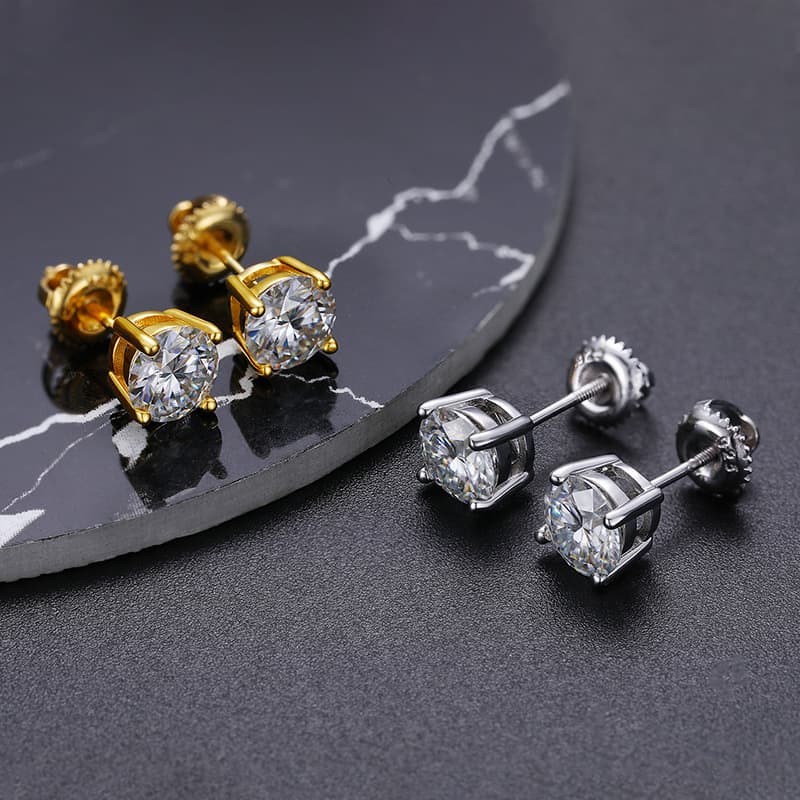 S925 Four - Prong Moissanite Stud Earrings - TONGSHOP